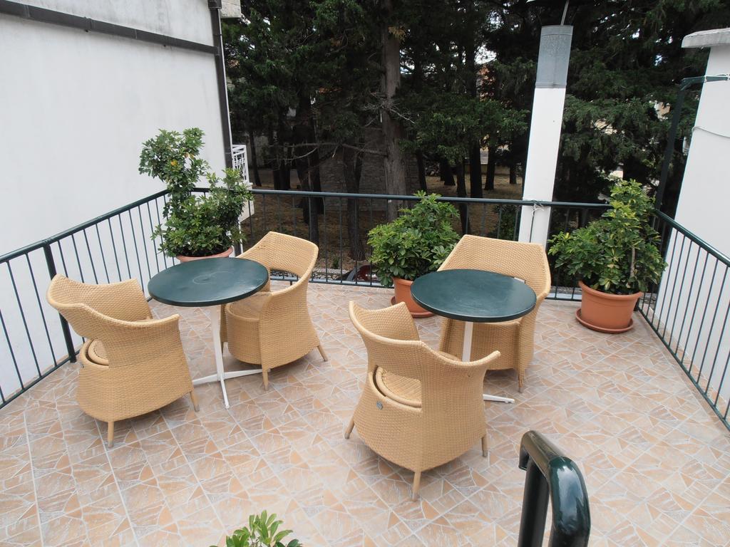 Apartment Perovic Baška Voda Eksteriør billede
