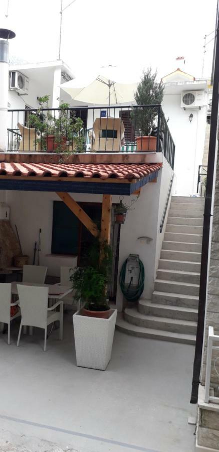 Apartment Perovic Baška Voda Eksteriør billede